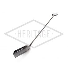 Clinker Shovel 6" x 10" x 4ft - Metal Long Handle (D)